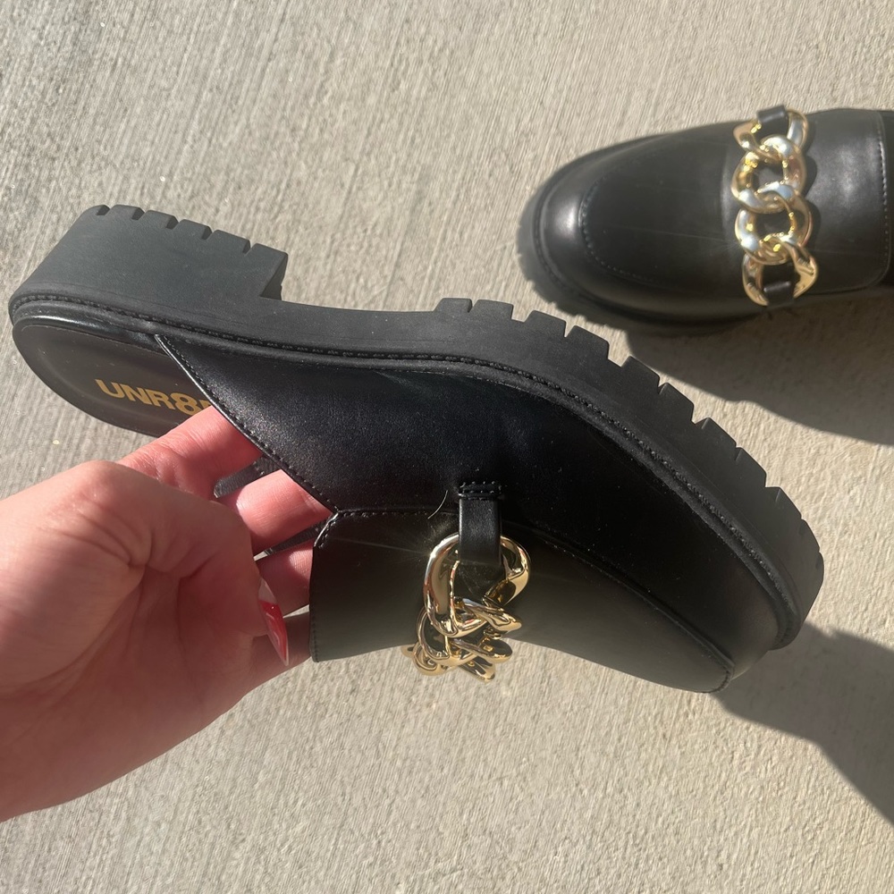 Chain Loafers - Picture 4 of 4